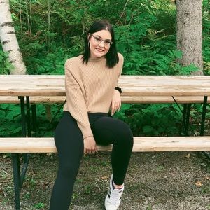 Meet your Posher, Roberta